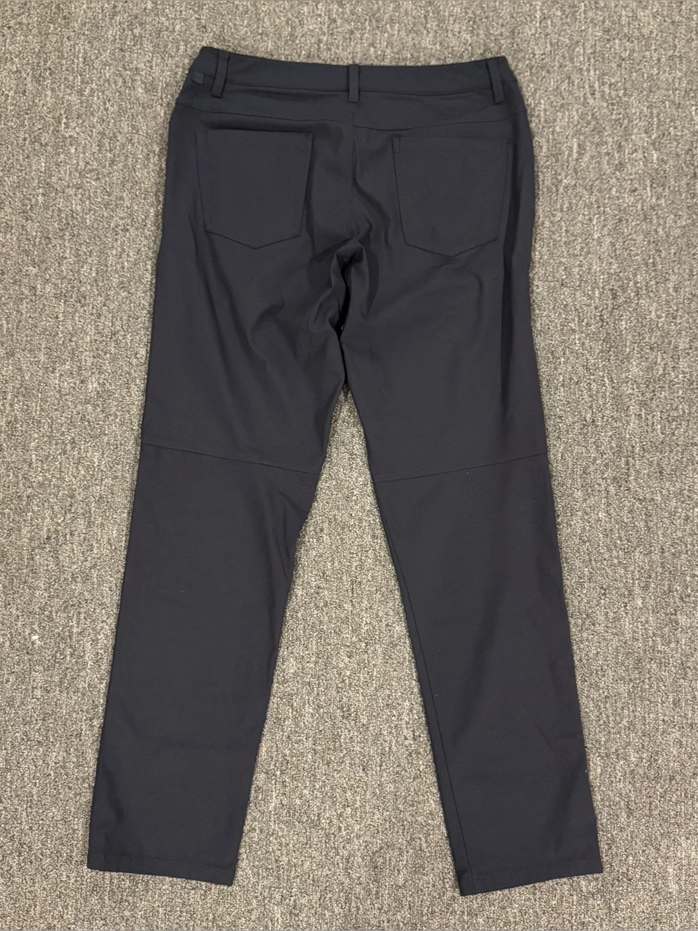 bundle of mens lululemon pants